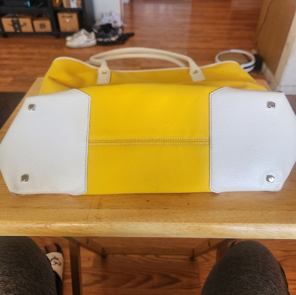 Ferragamo Tote Bag - Picture 8 of 13